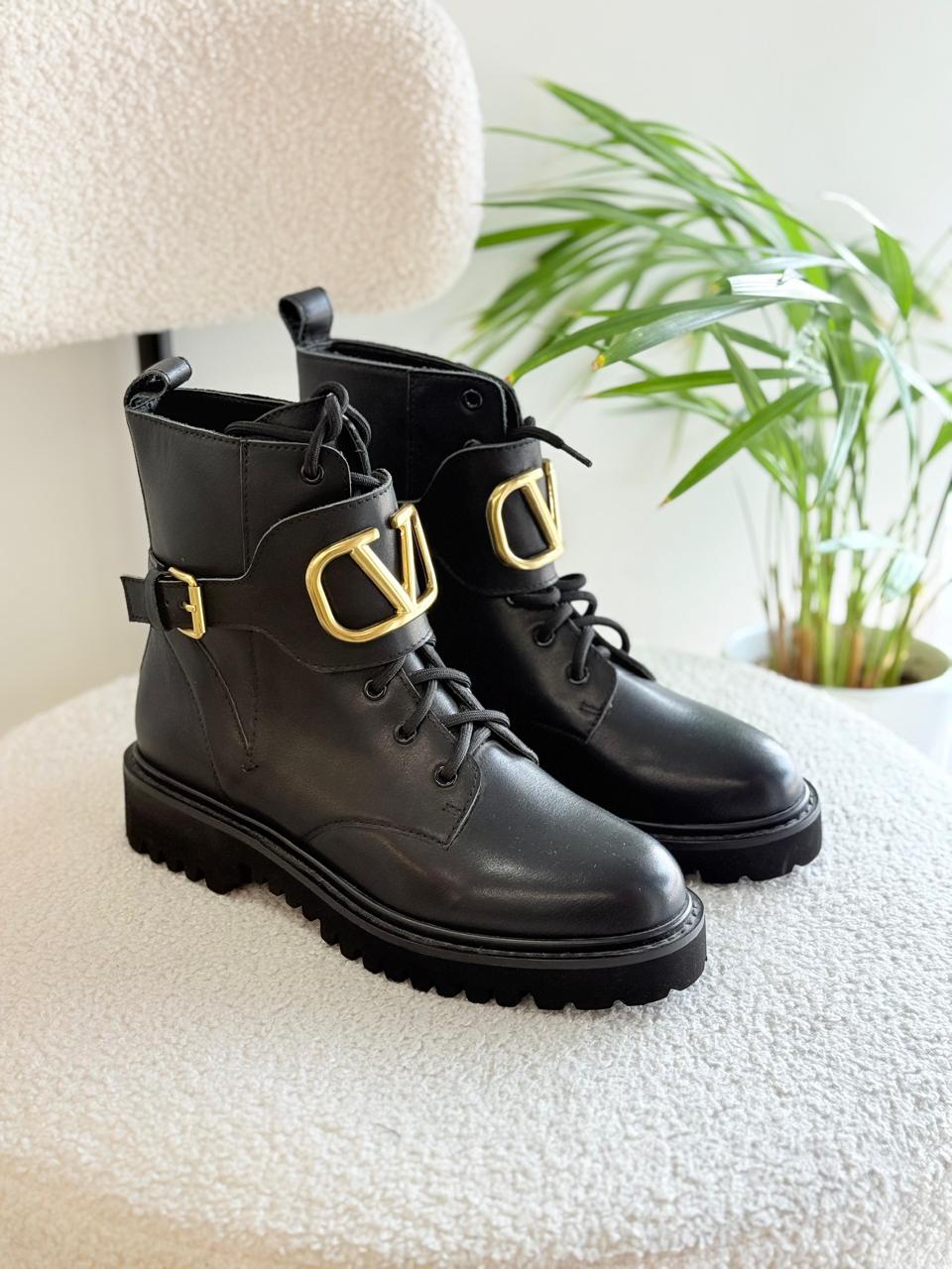 Ladies boots Lilly Onlines