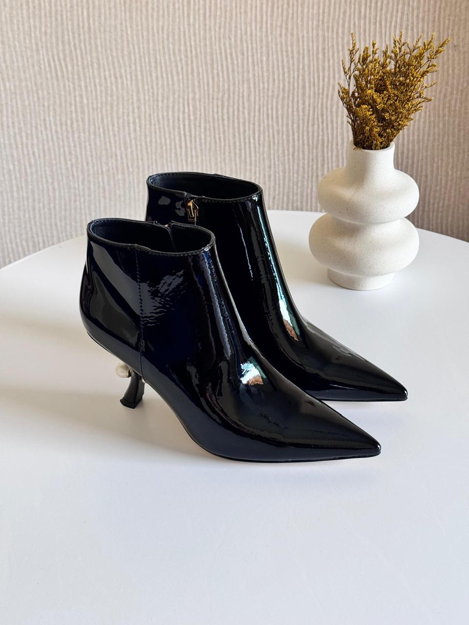 Ladies boots Lilly Onlines