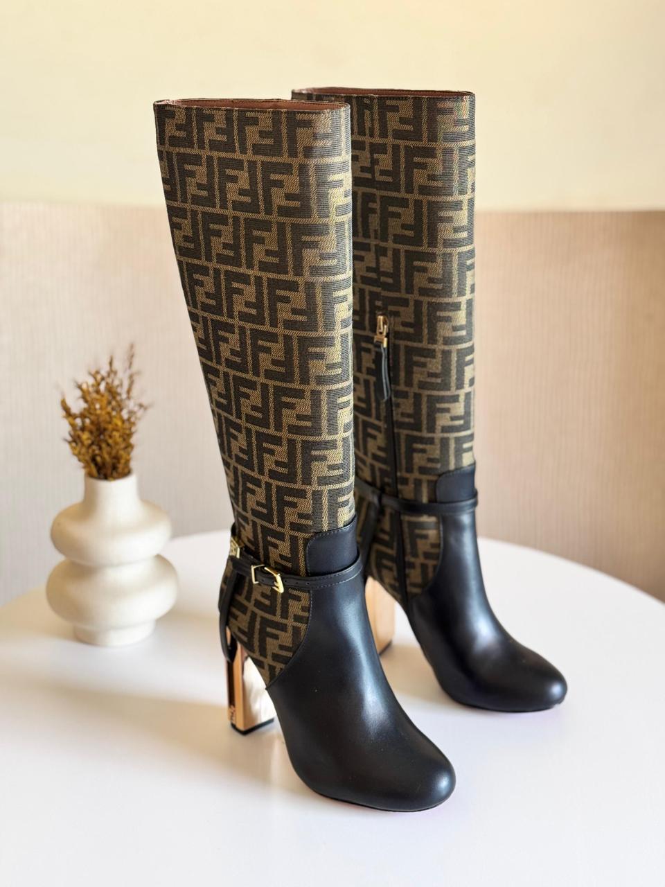 Ladies boots Lilly Onlines