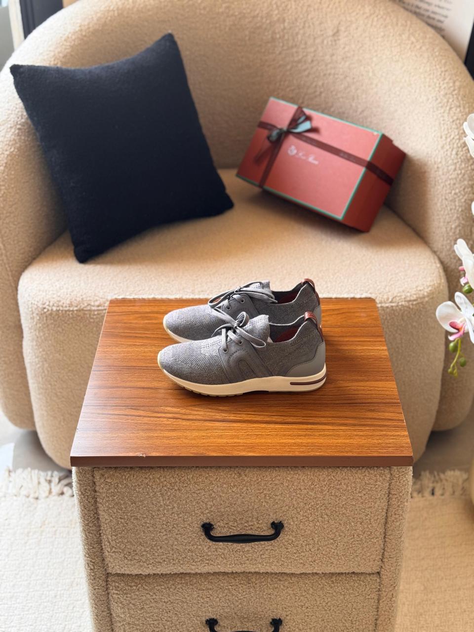 ladies sneakers Lilly Onlines