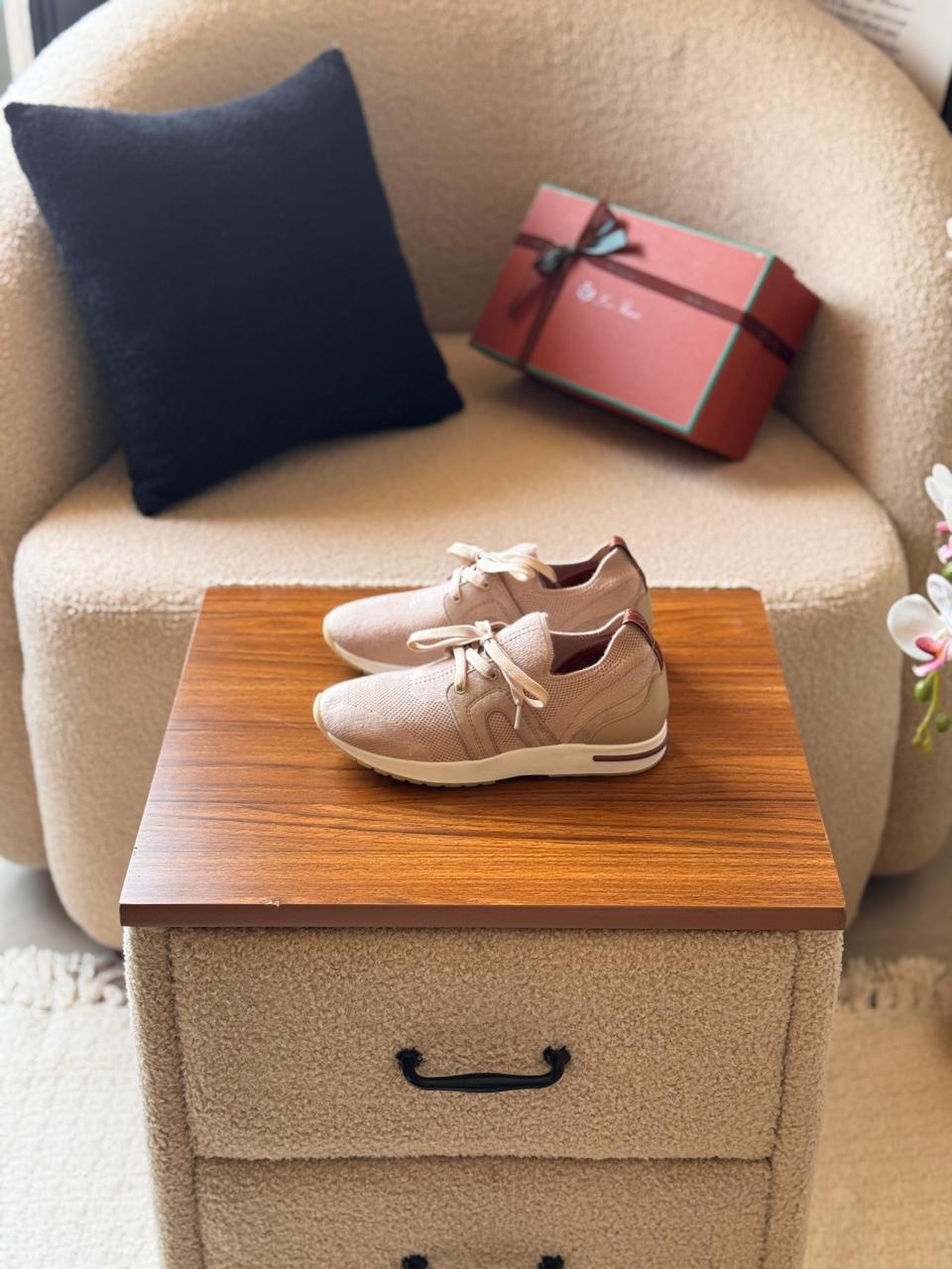 ladies sneakers Lilly Onlines