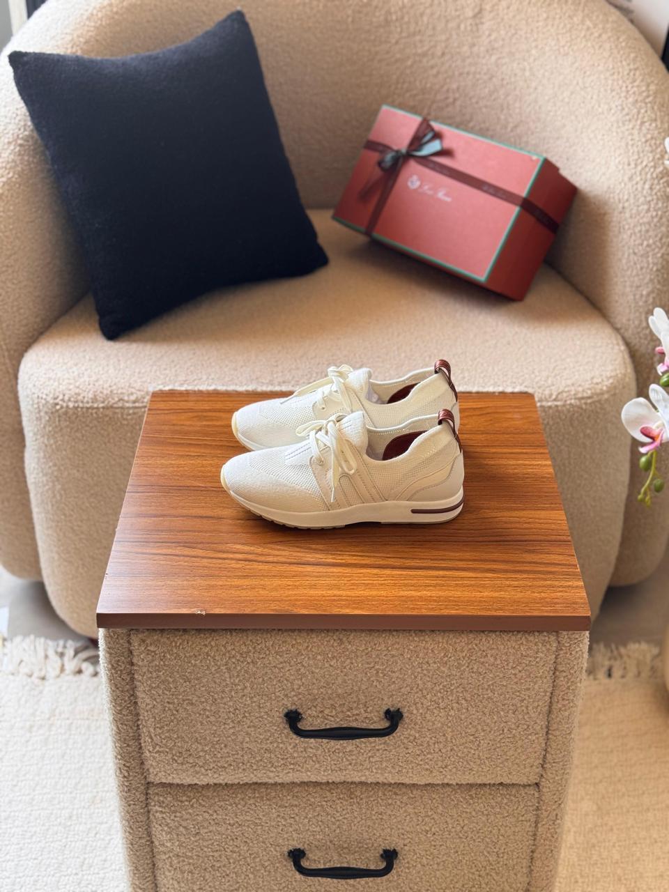 ladies sneakers Lilly Onlines