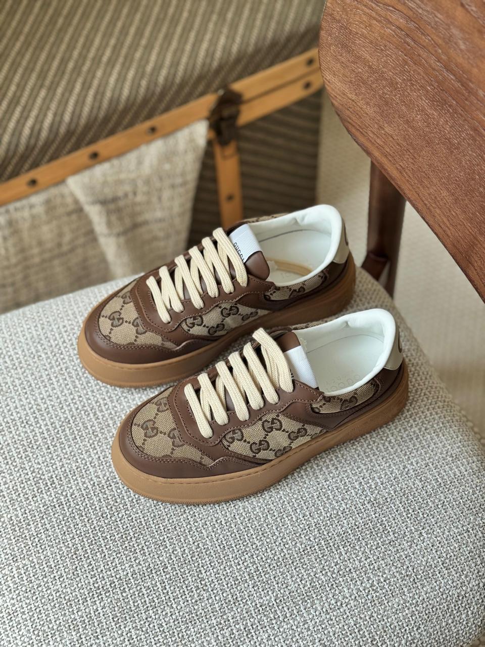 ladies sneakers Lilly Onlines