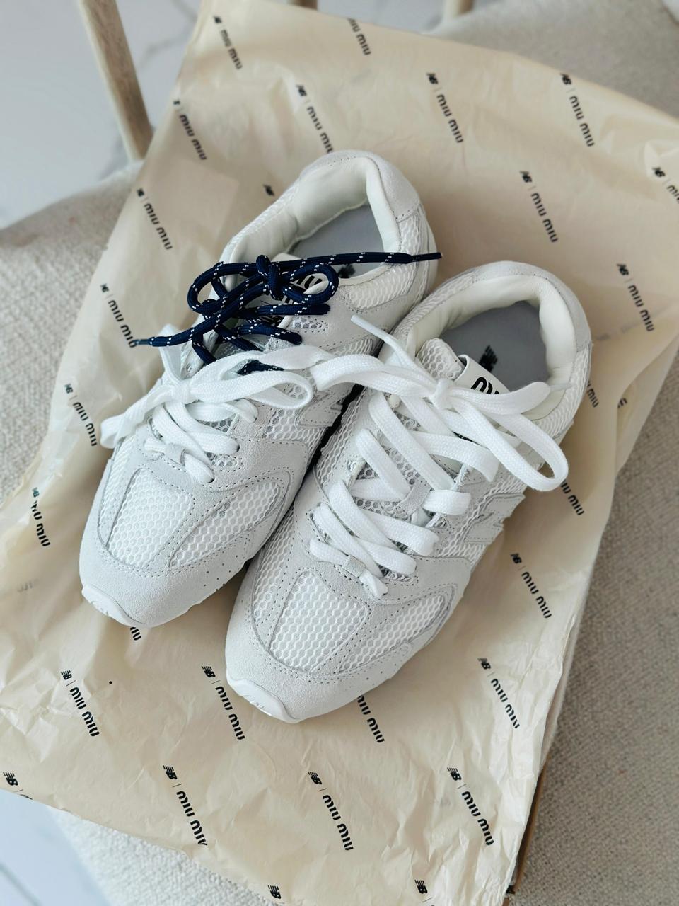 ladies sneakers Lilly Onlines