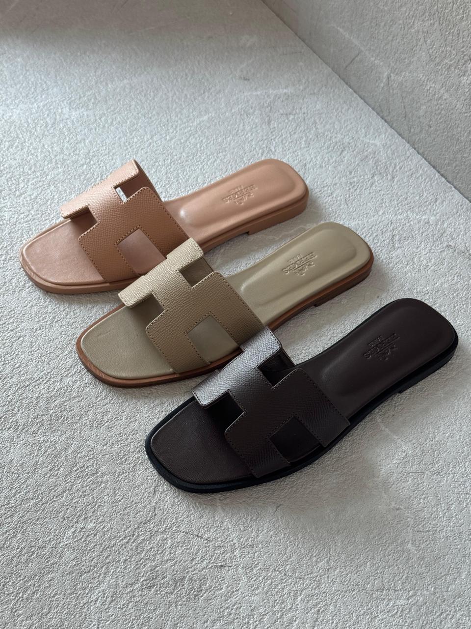 Ladies Hermes flats Lilly Onlines