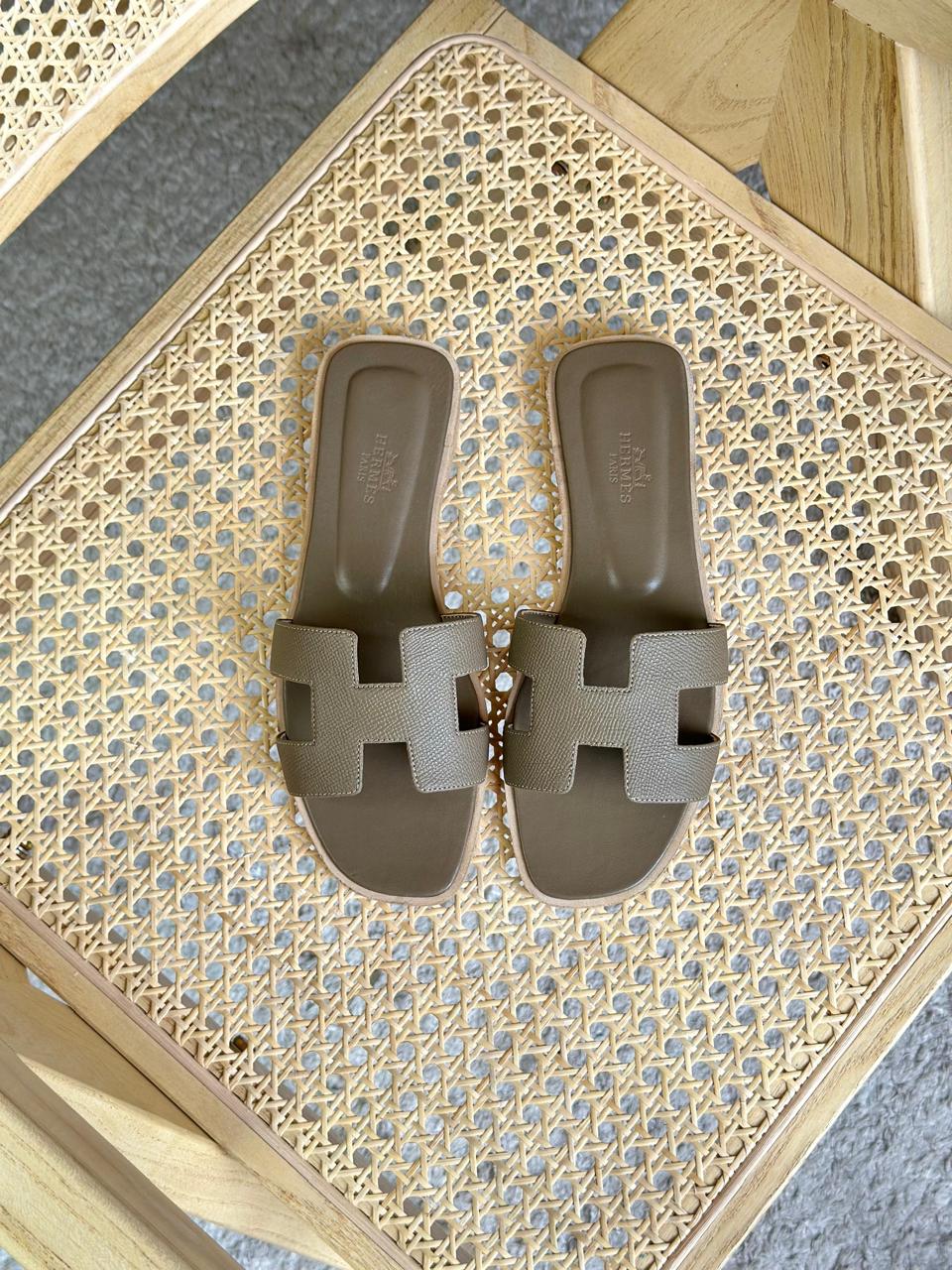 Ladies Hermes flats Lilly Onlines