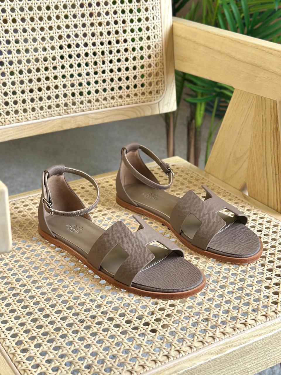 Ladies Hermes flats Lilly Onlines