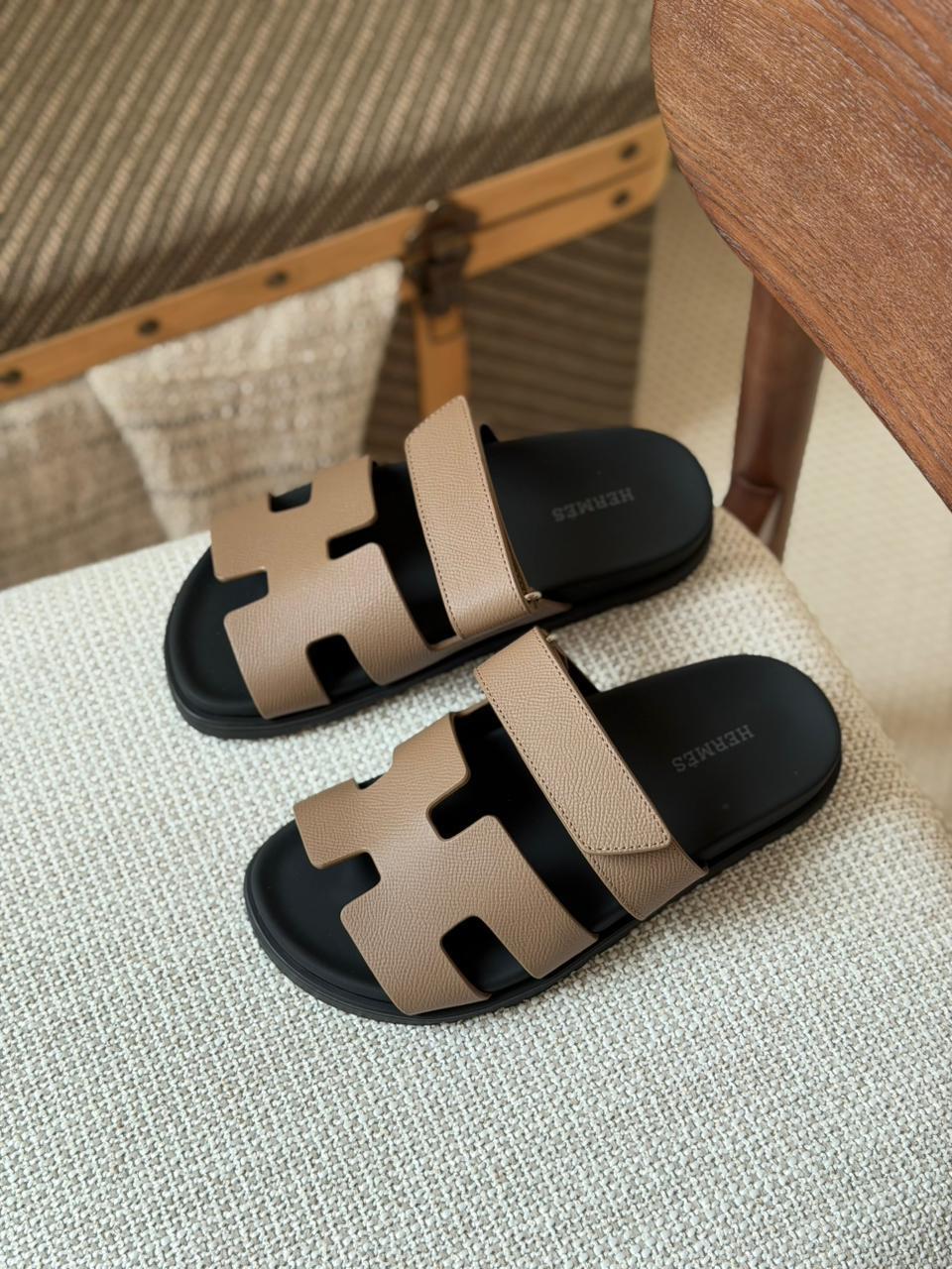 Ladies Hermes flats Lilly Onlines