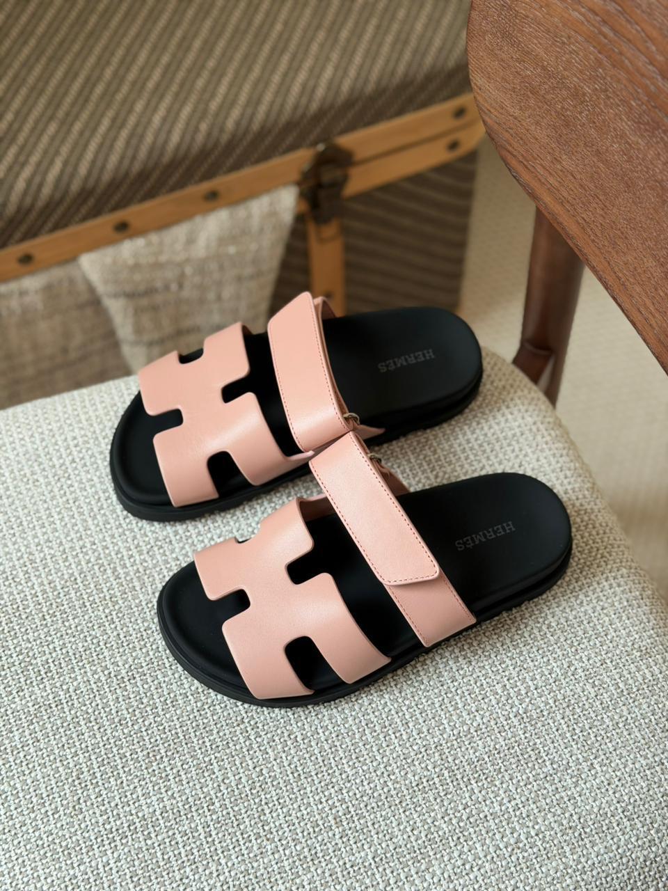 Ladies Hermes flats Lilly Onlines