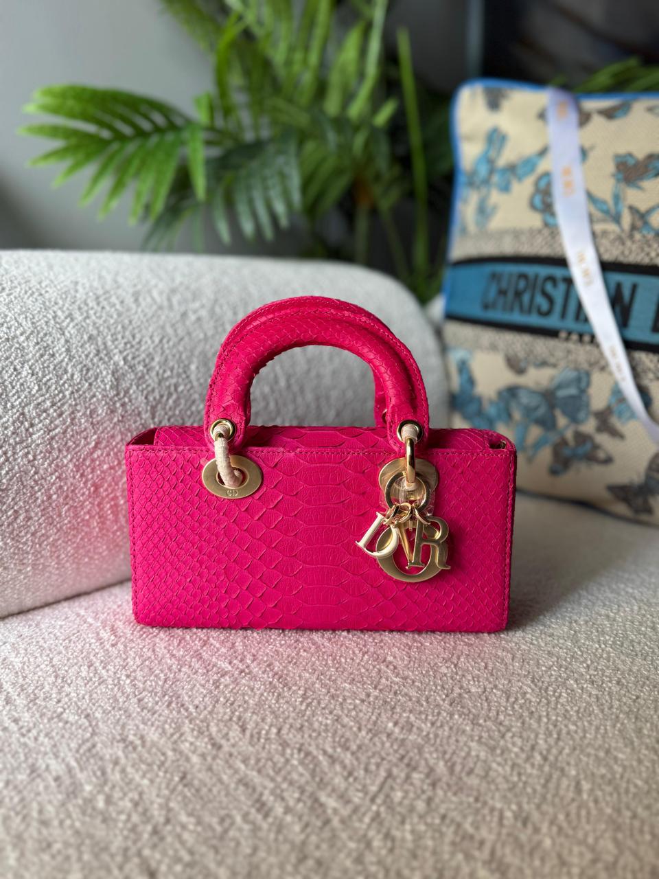 Ladies Dior bags Lilly Onlines