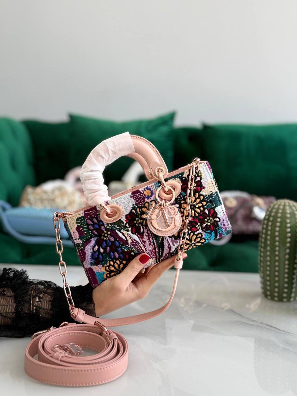 Ladies Dior bags Lilly Onlines