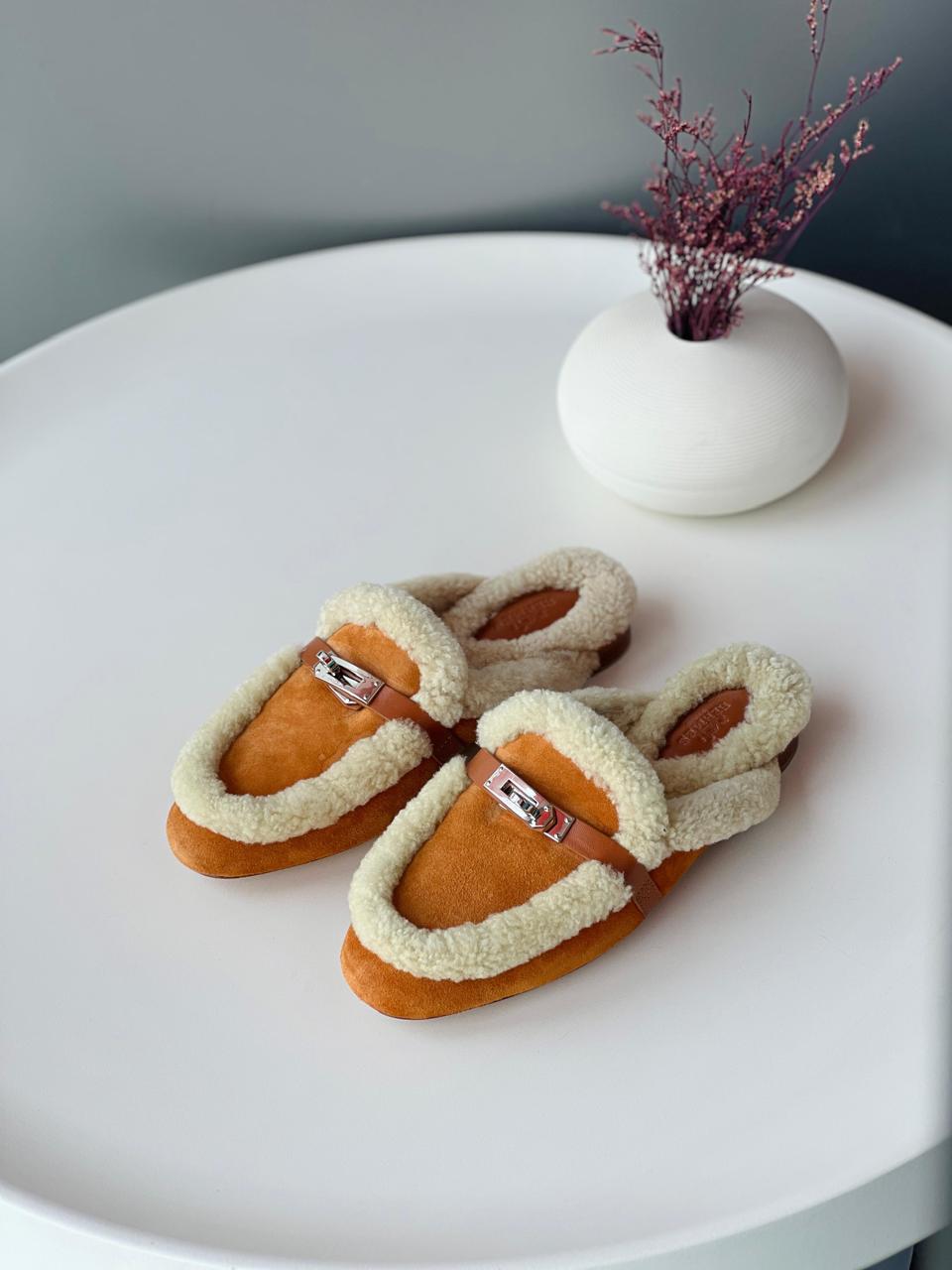 Ladies Hermes flats Lilly Onlines