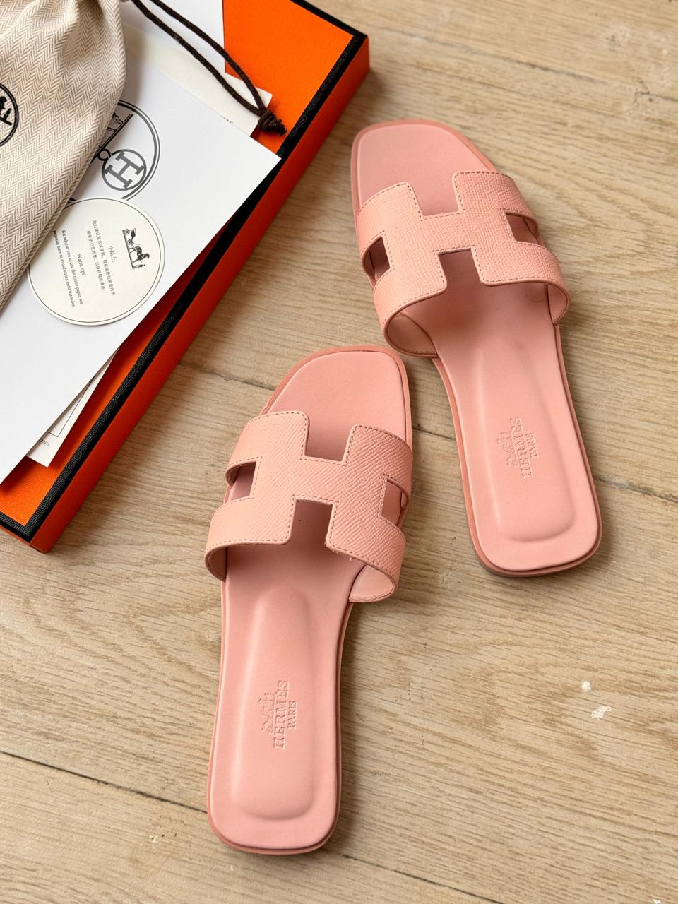 Ladies Hermes flats Lilly Onlines