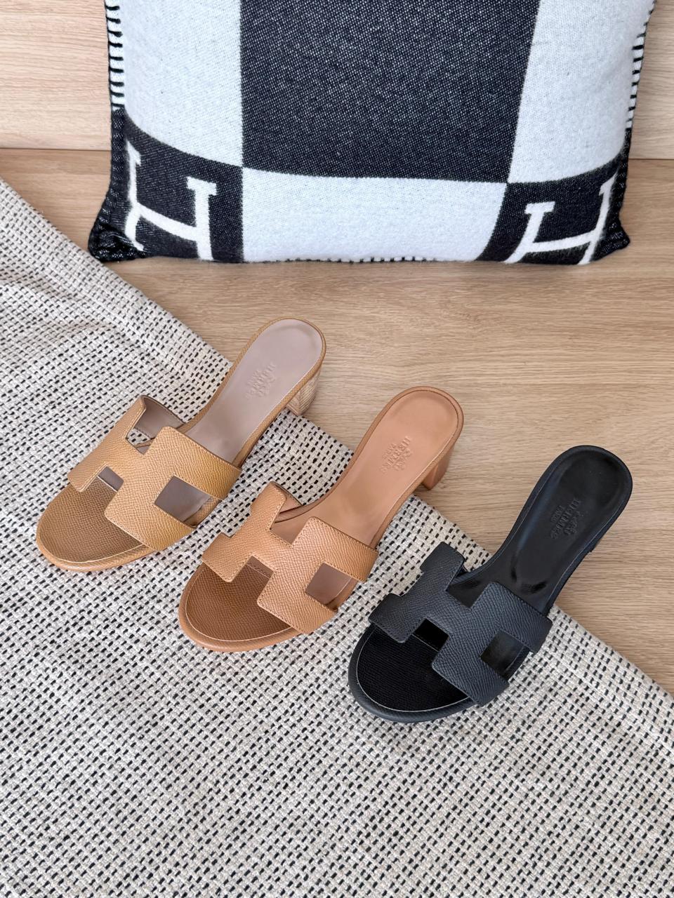 Ladies Hermes flats Lilly Onlines