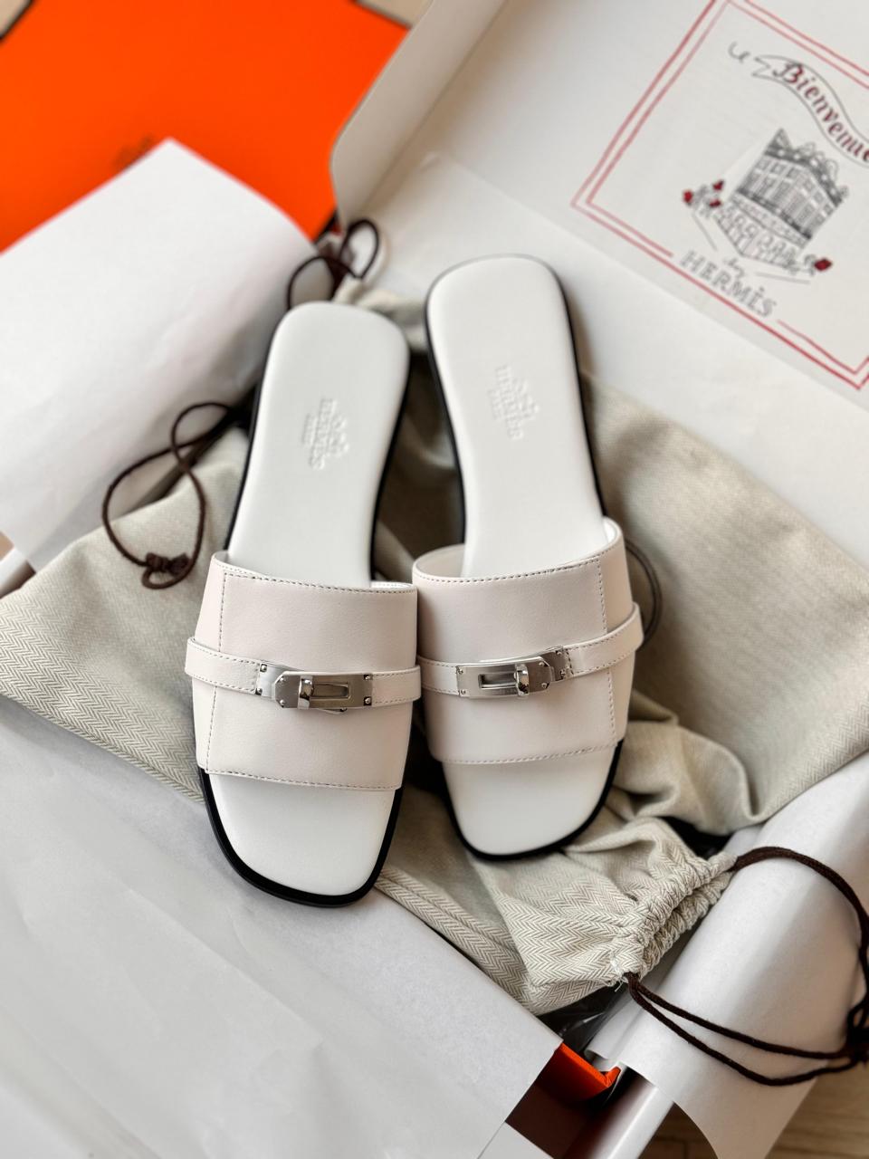 Ladies Hermes flats Lilly Onlines