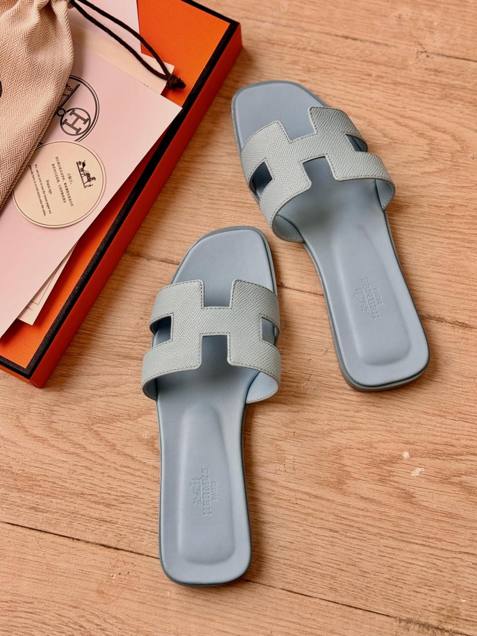 Ladies Hermes flats Lilly Onlines