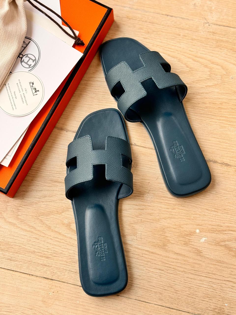 Ladies Hermes flats Lilly Onlines