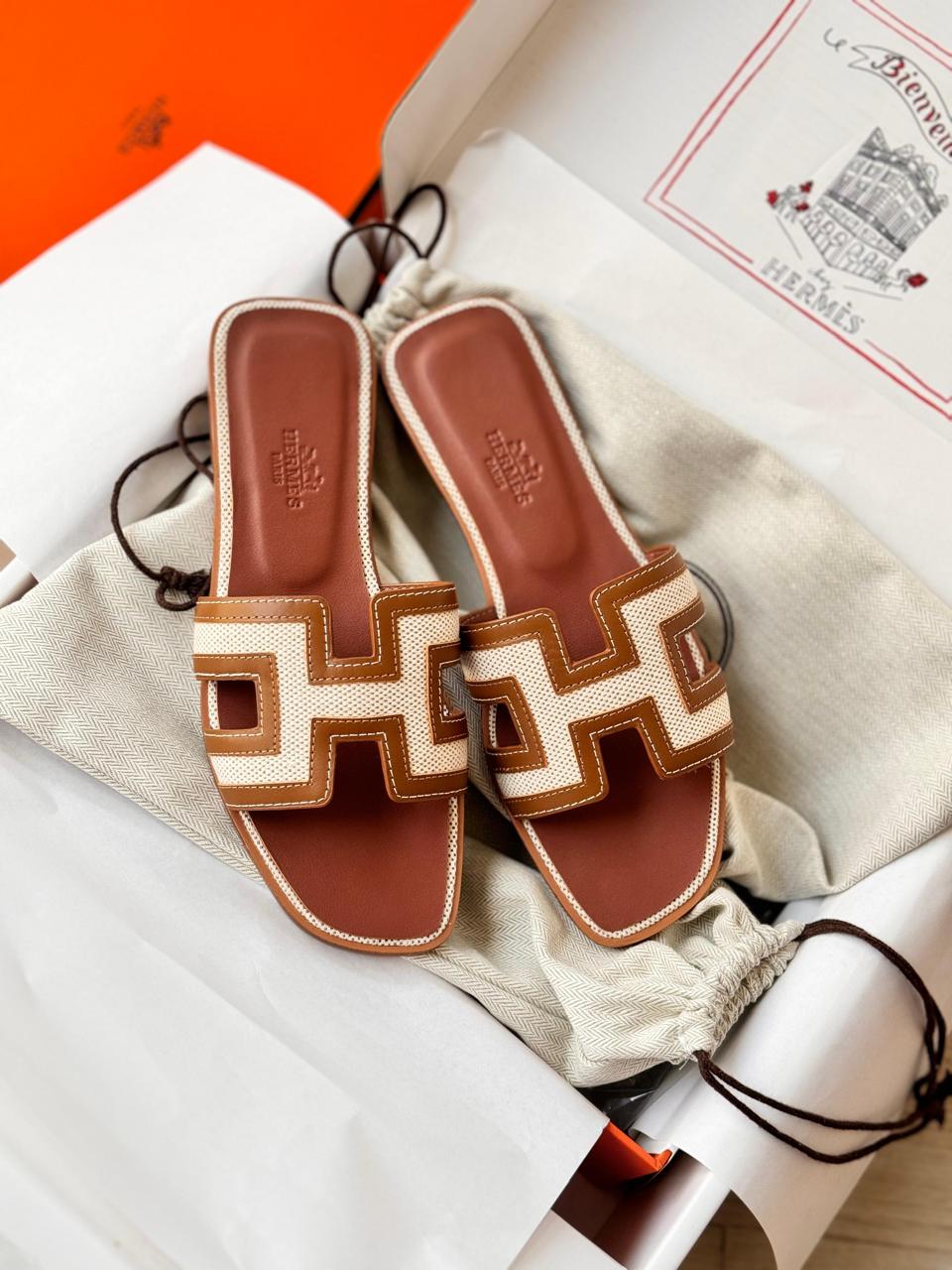 Ladies Hermes flats Lilly Onlines