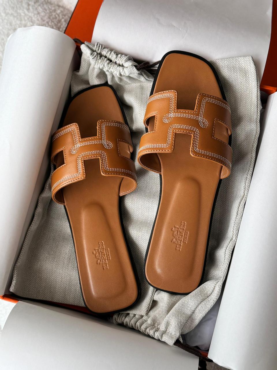 Ladies Hermes flats Lilly Onlines