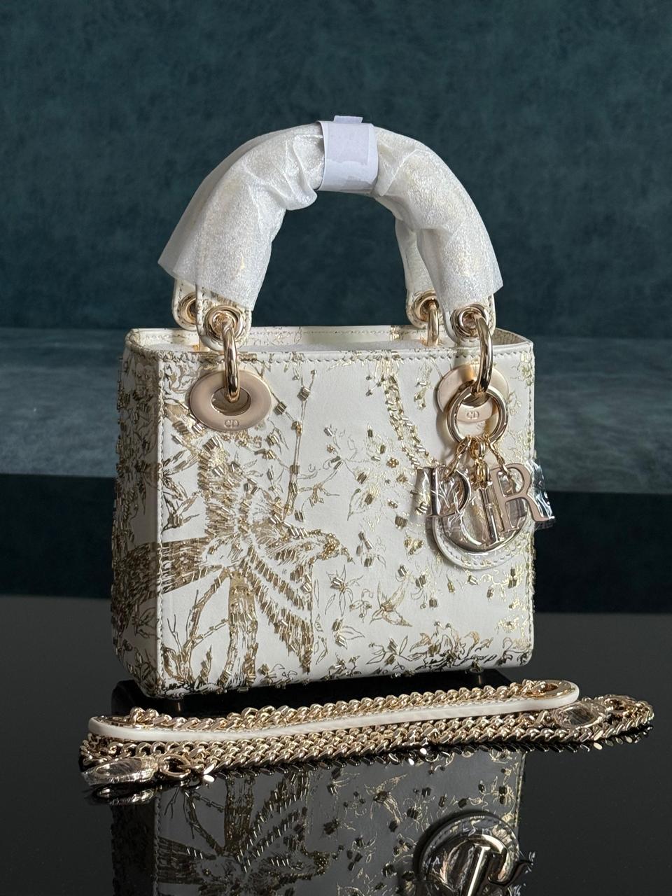 Ladies Dior bags Lilly Onlines