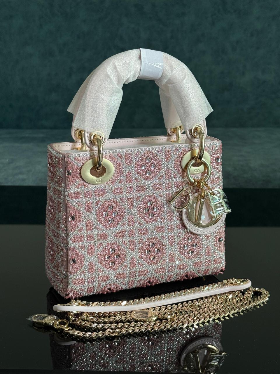 Ladies Dior bags Lilly Onlines