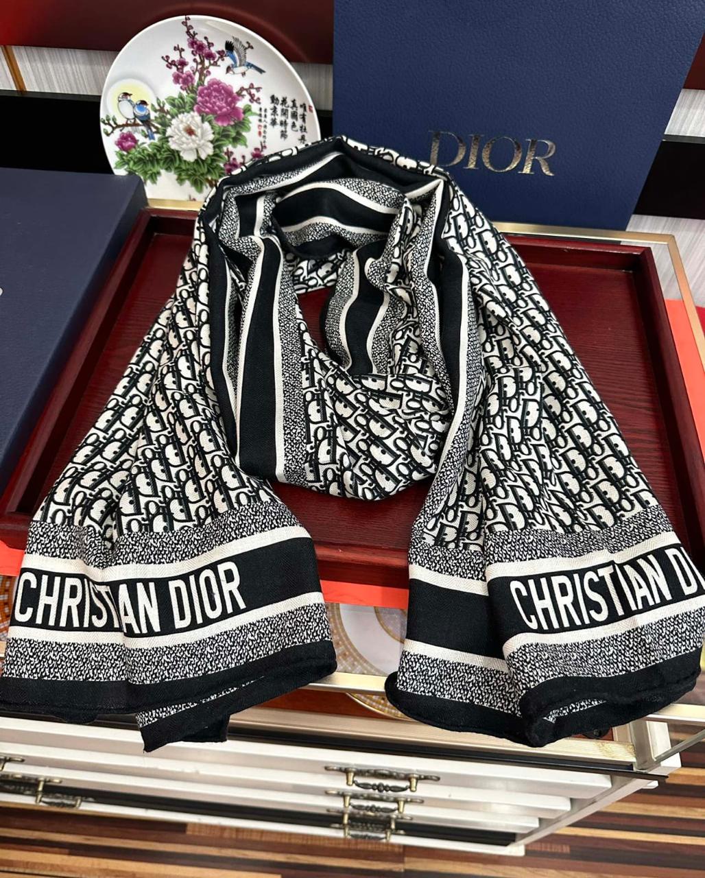 Ladies scarfs Lilly Onlines