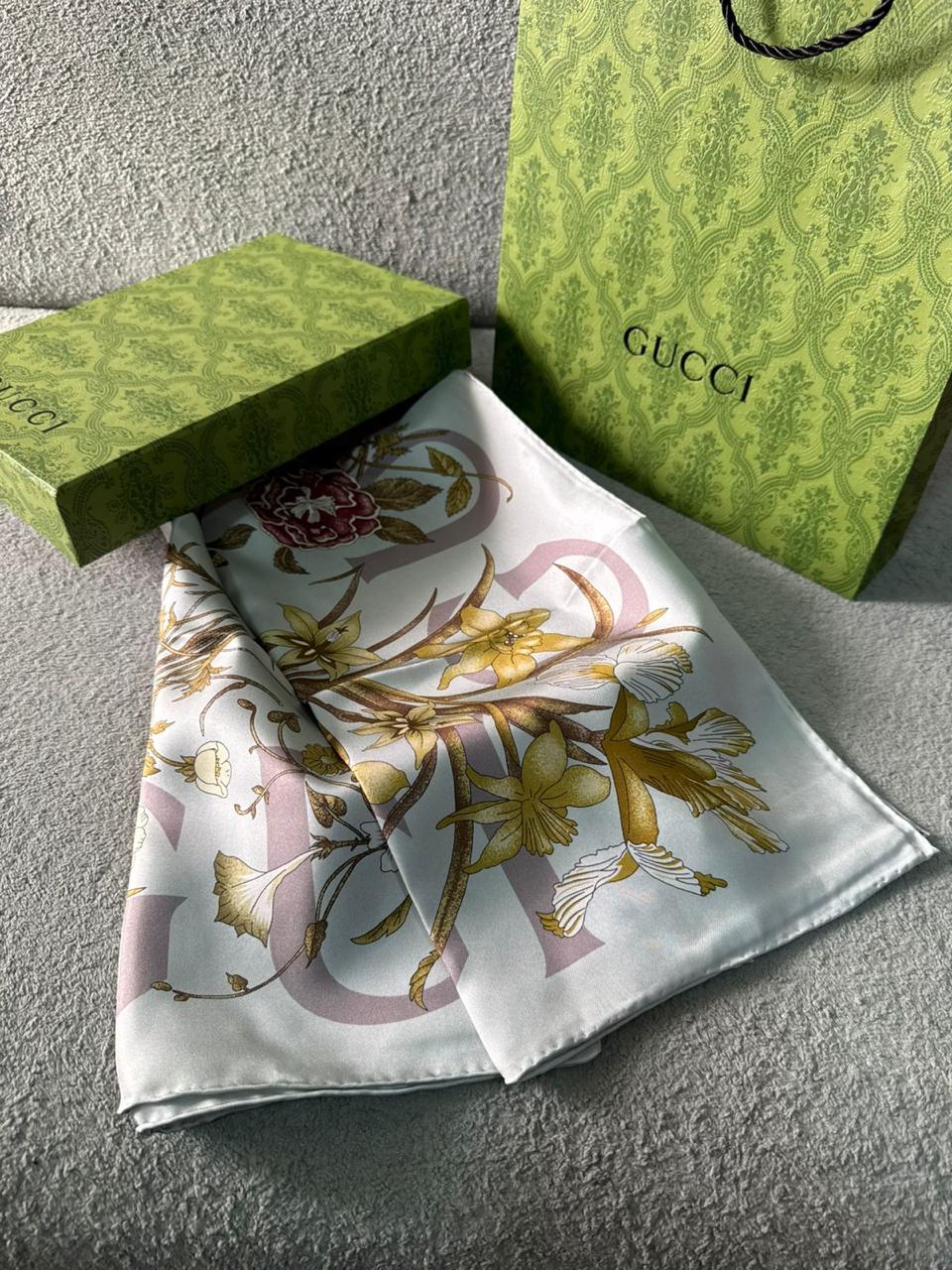 Ladies scarfs Lilly Onlines