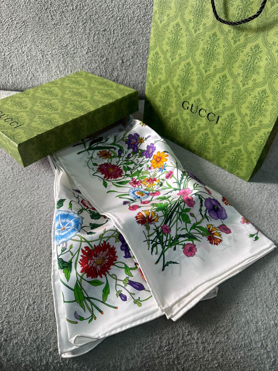 Ladies scarfs Lilly Onlines