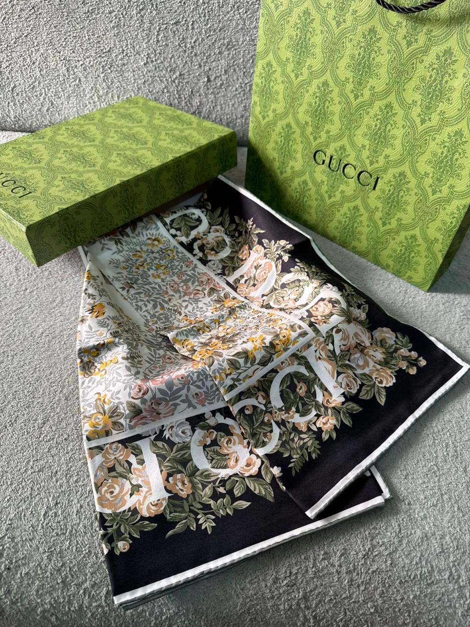 Ladies scarfs Lilly Onlines