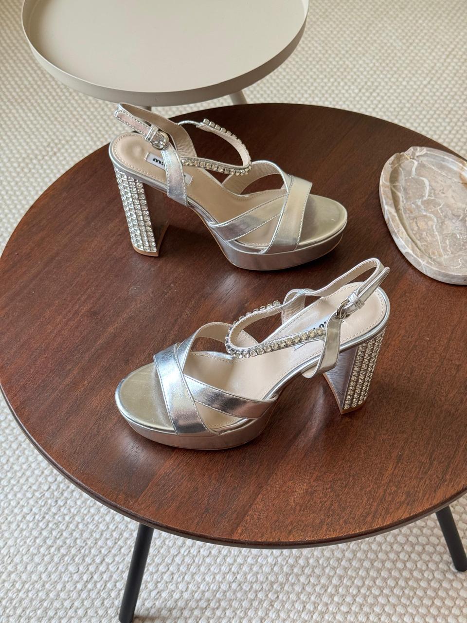 Bridal & party Lilly Onlines