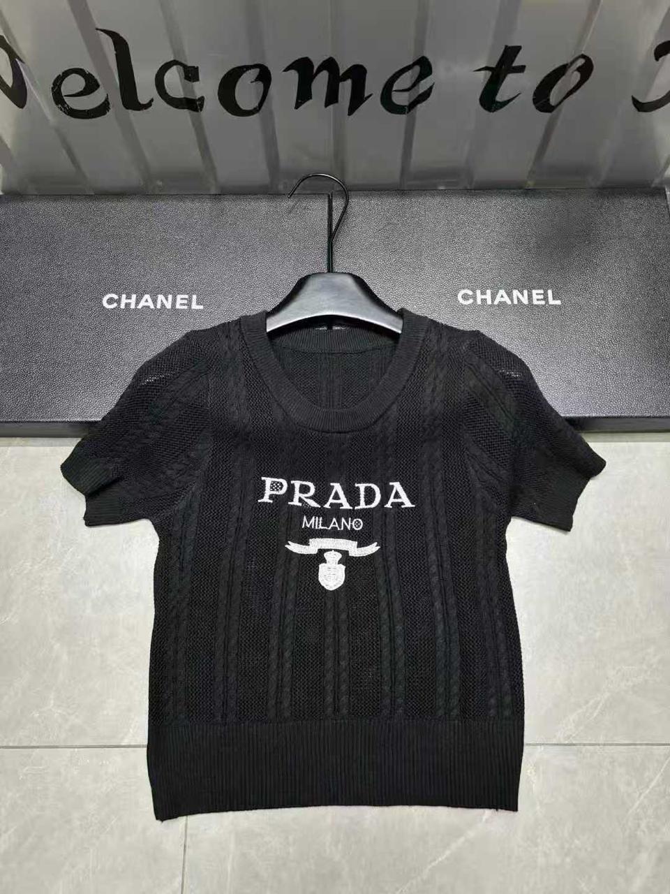 Ladies t-shirts and tops Lilly Onlines