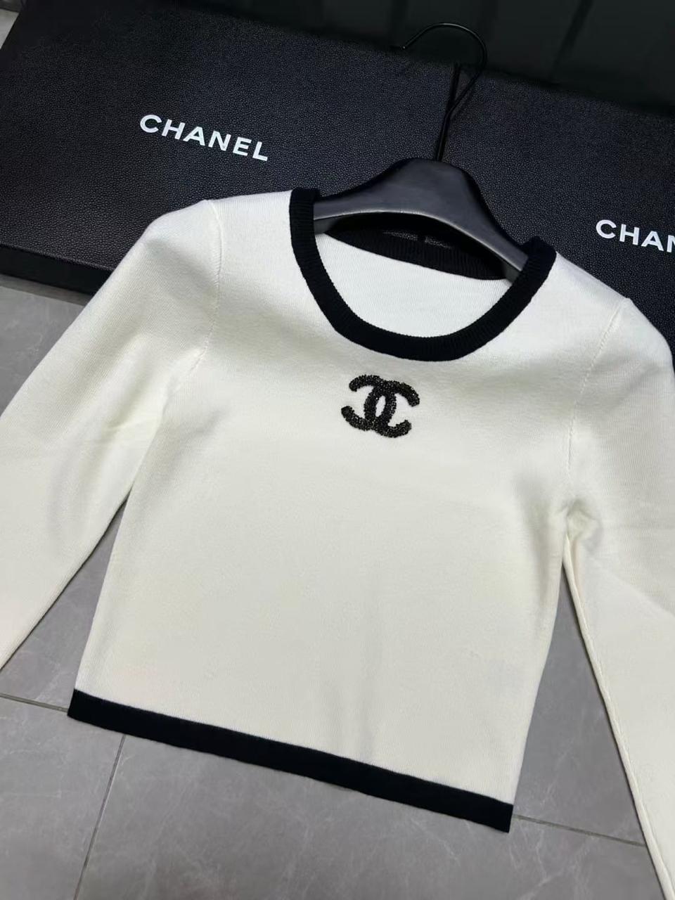 Ladies t-shirts and tops Lilly Onlines