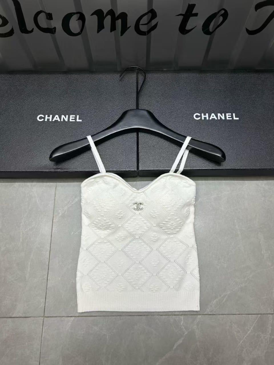 Ladies t-shirts and tops Lilly Onlines