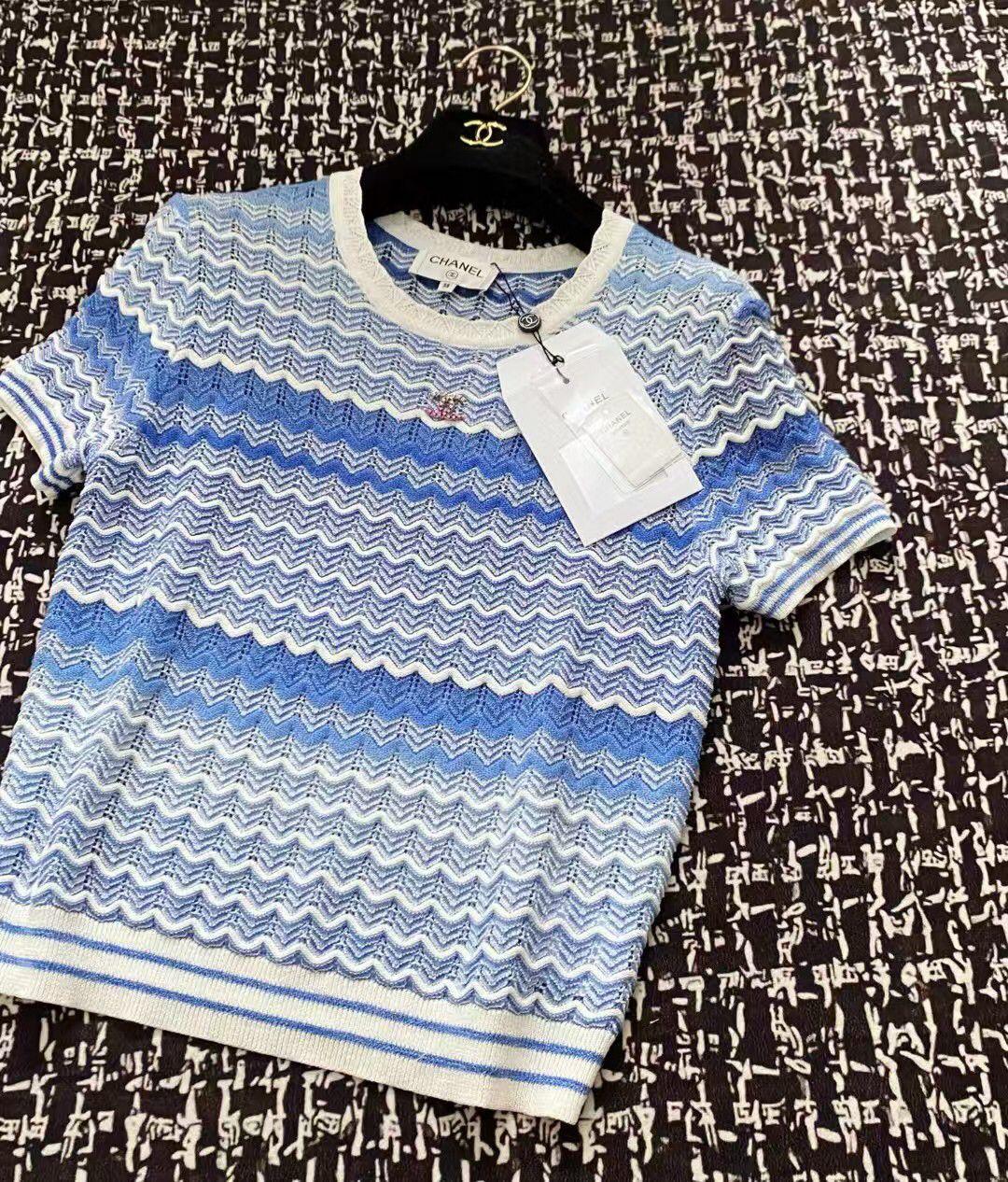 Ladies t-shirts and tops Lilly Onlines