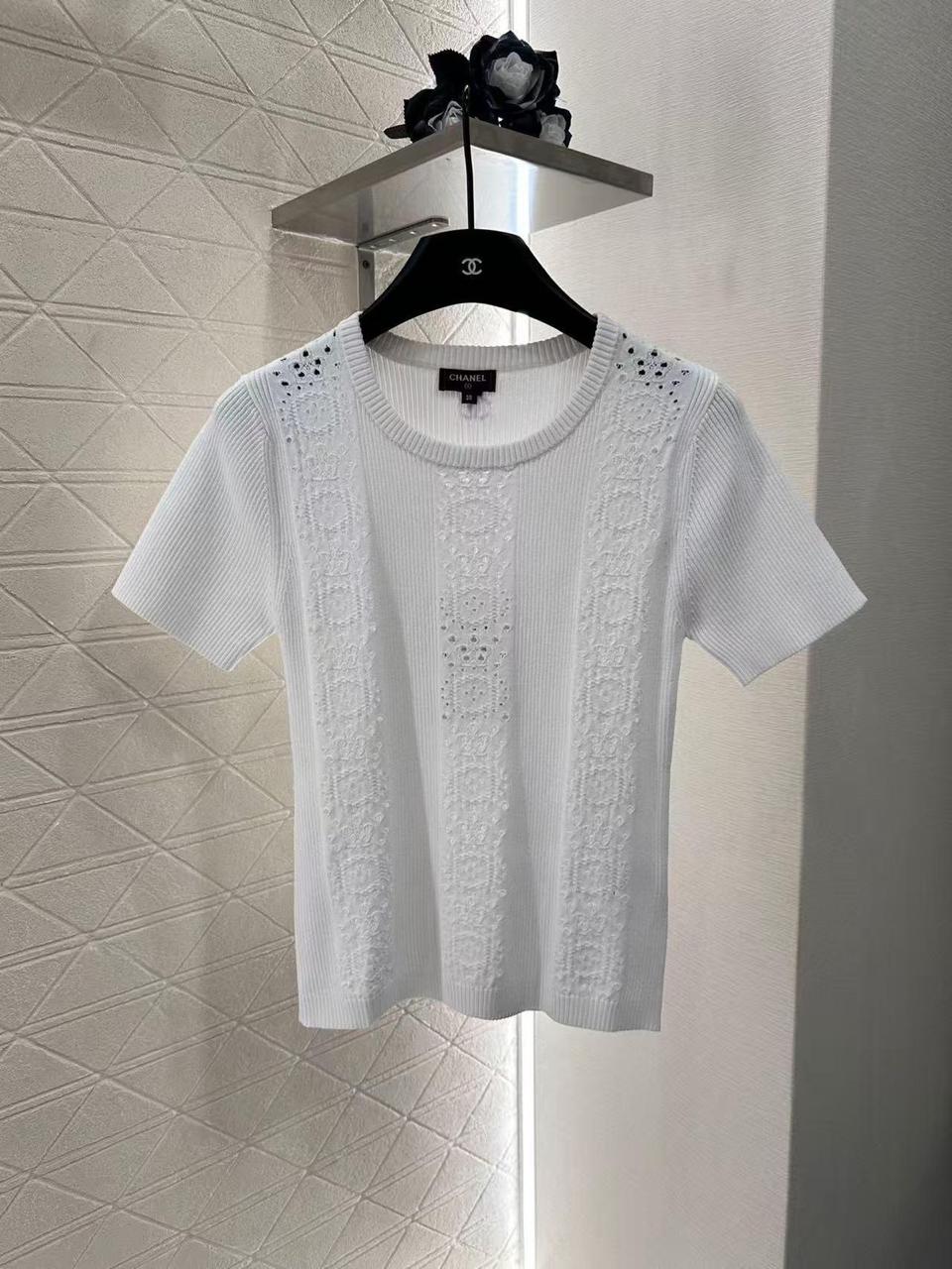 Ladies t-shirts and tops Lilly Onlines