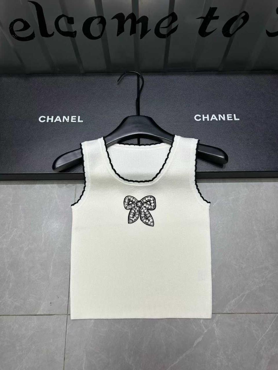 Ladies t-shirts and tops Lilly Onlines