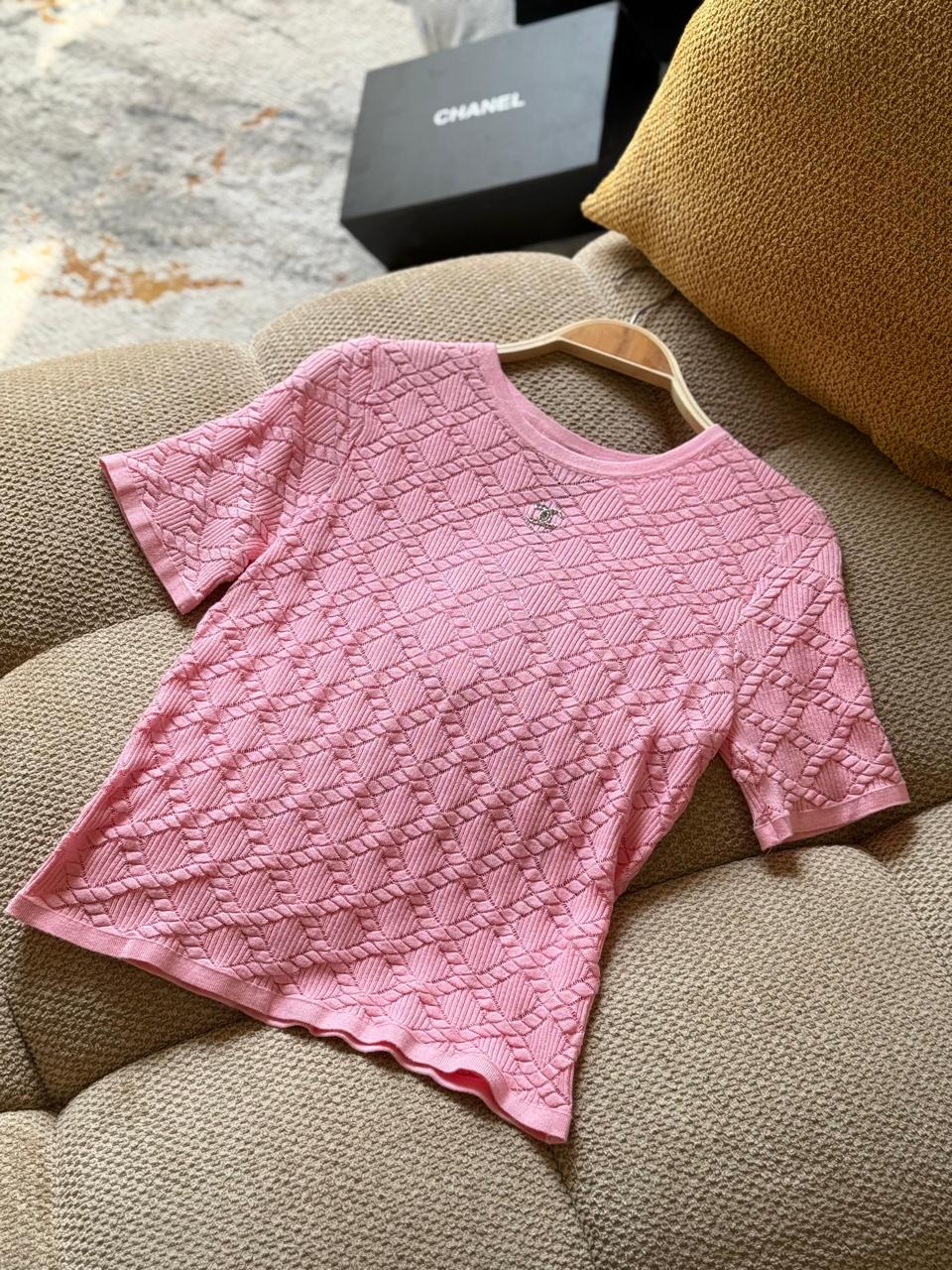 Ladies t-shirts and tops Lilly Onlines