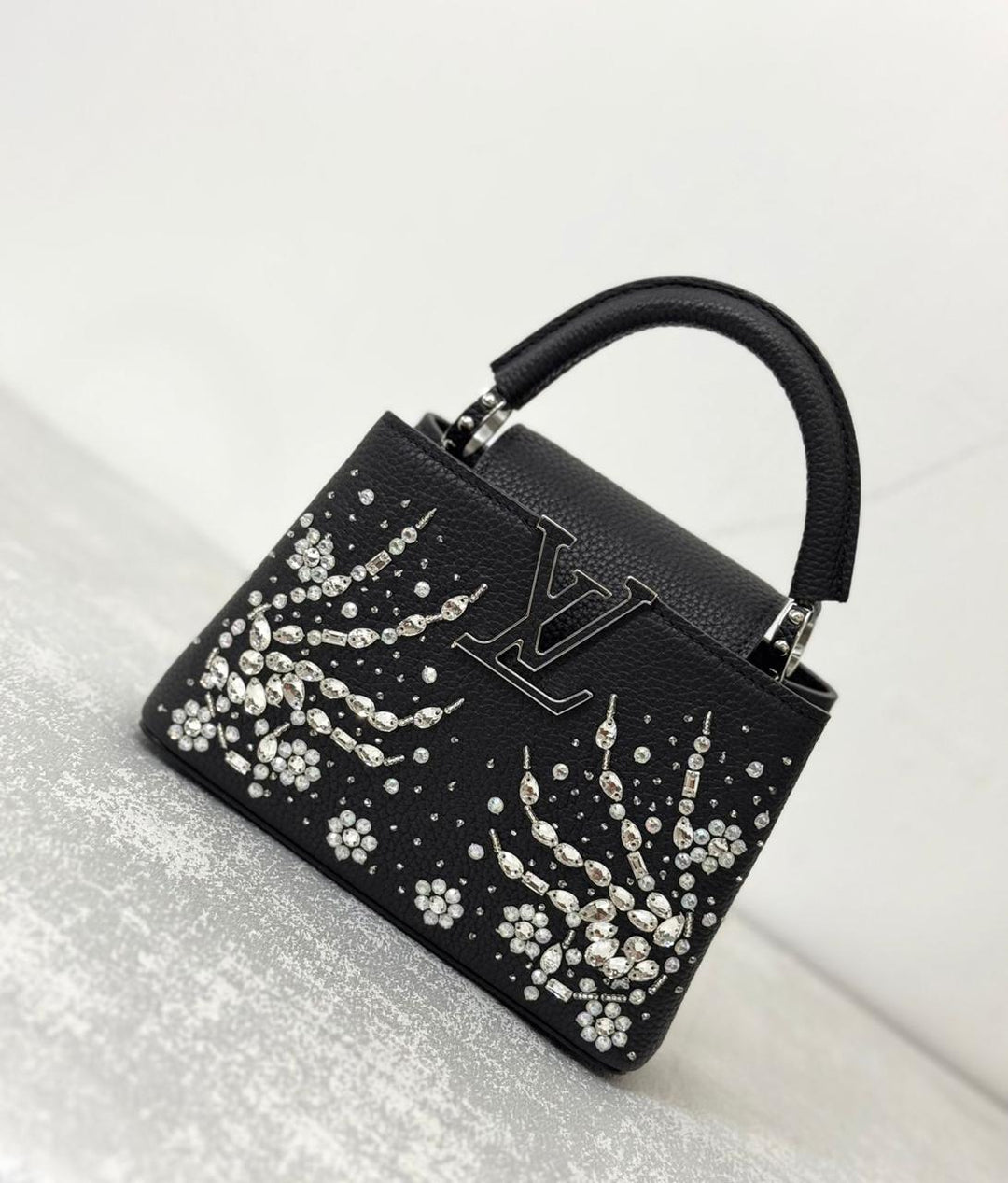 Ladies Lv bags Lilly Onlines