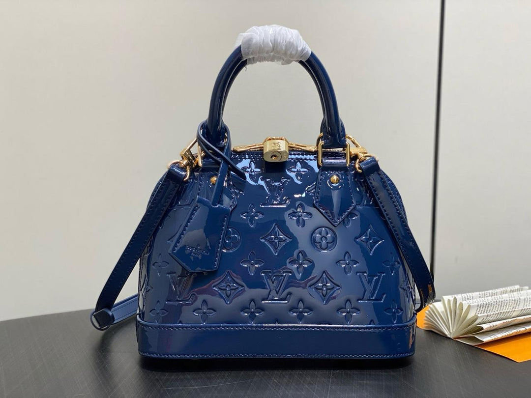 Ladies Lv bags Lilly Onlines
