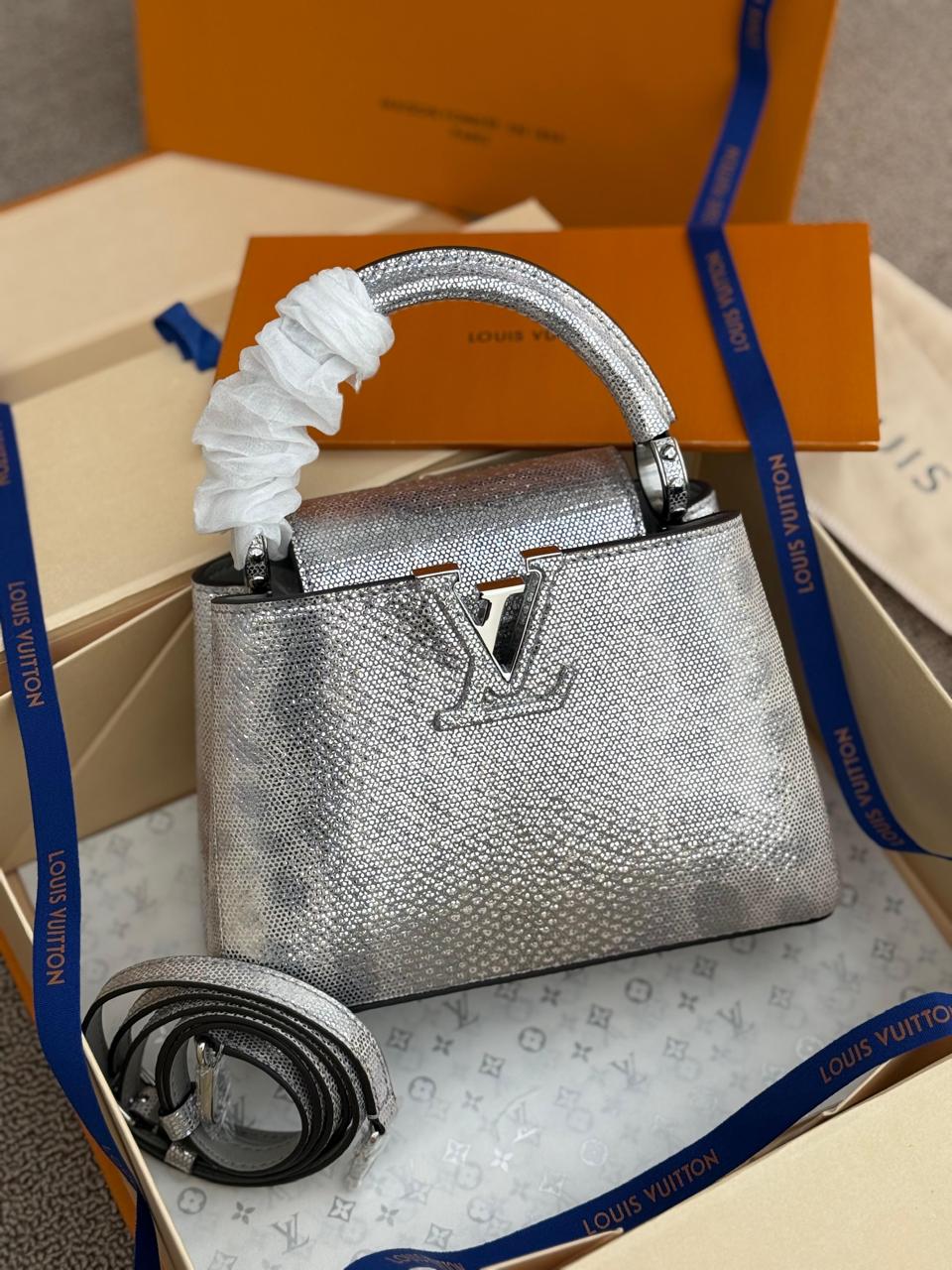 Ladies Lv bags Lilly Onlines