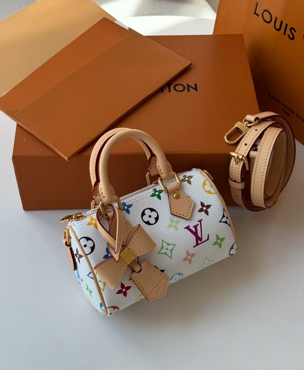 Ladies Lv bags Lilly Onlines