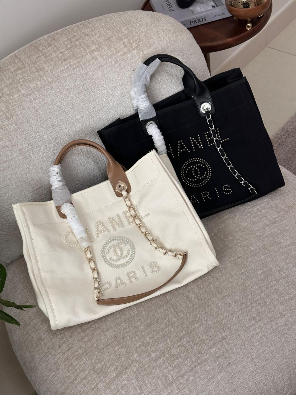 Ladies Chanel bags Lilly Onlines