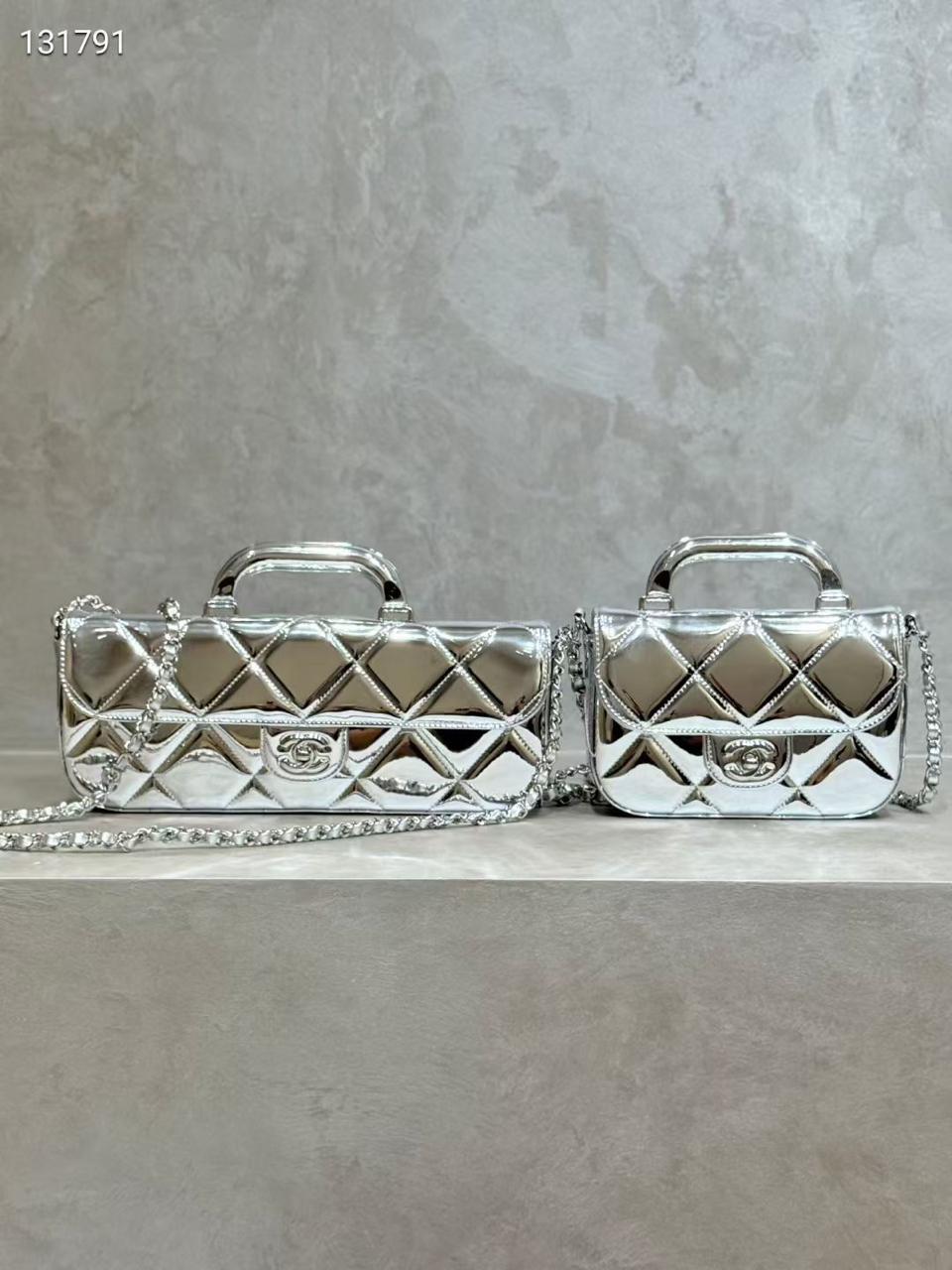 Ladies Chanel bags Lilly Onlines