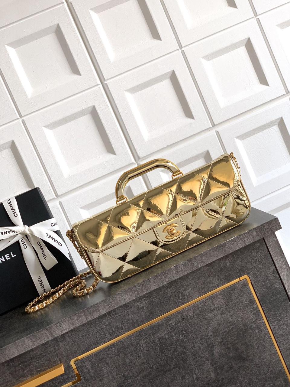 Ladies Chanel bags Lilly Onlines