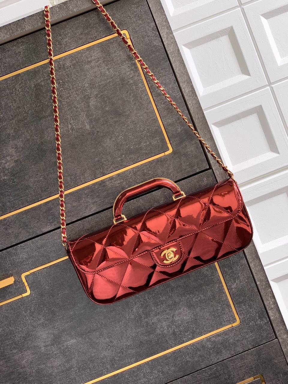 Ladies Chanel bags Lilly Onlines