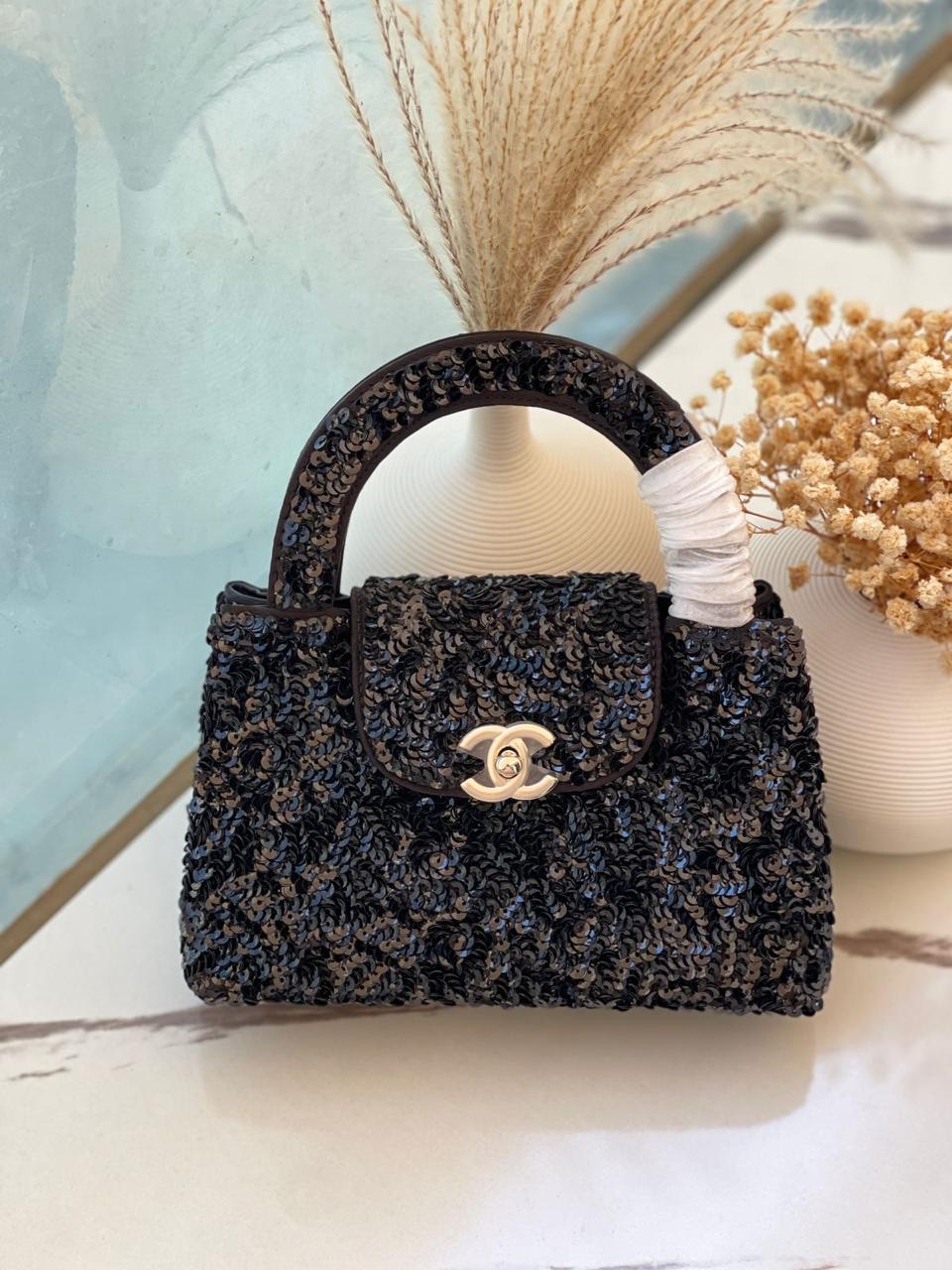 Ladies Chanel bags Lilly Onlines