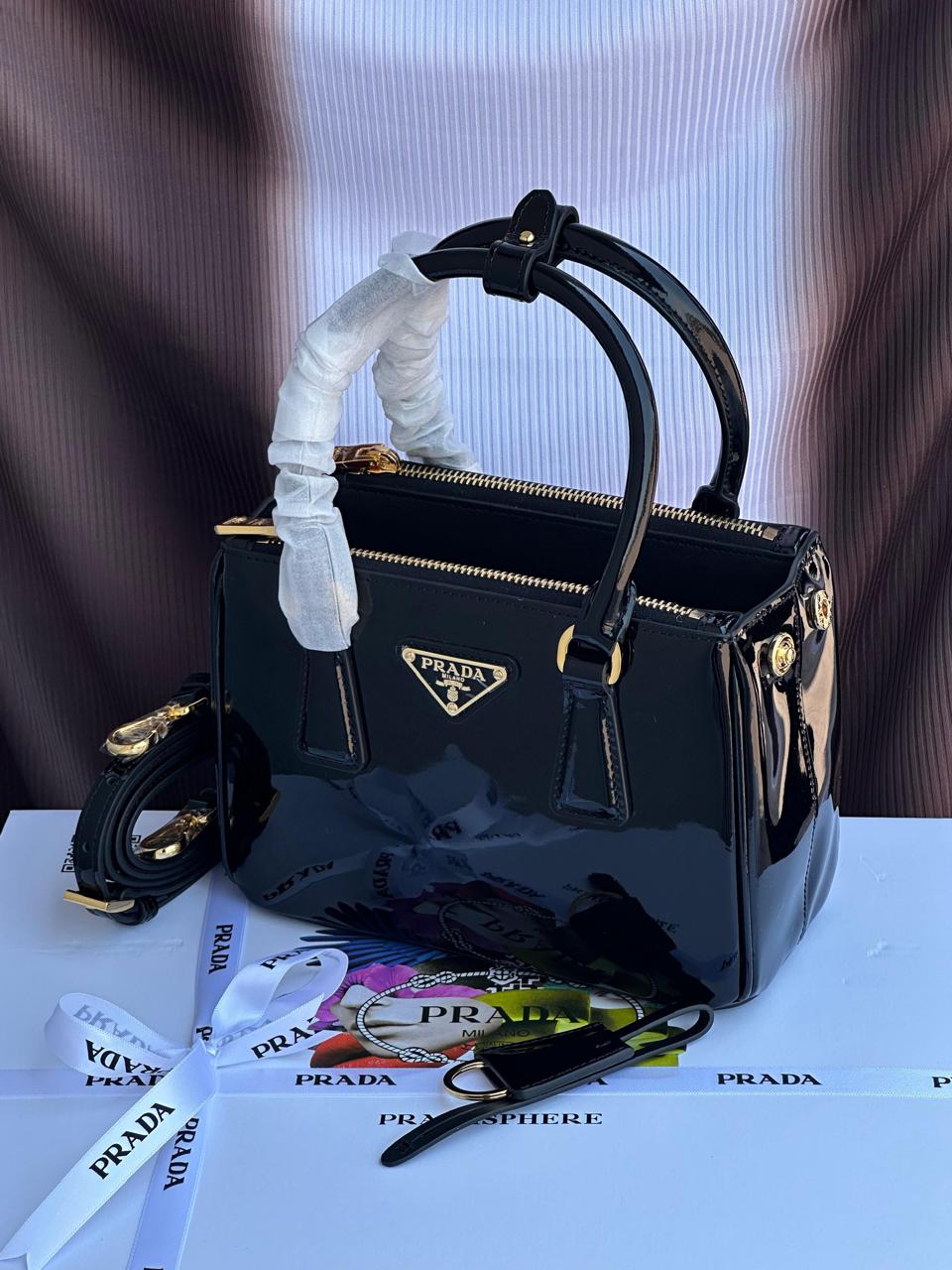 Ladies Prada bags Lilly Onlines