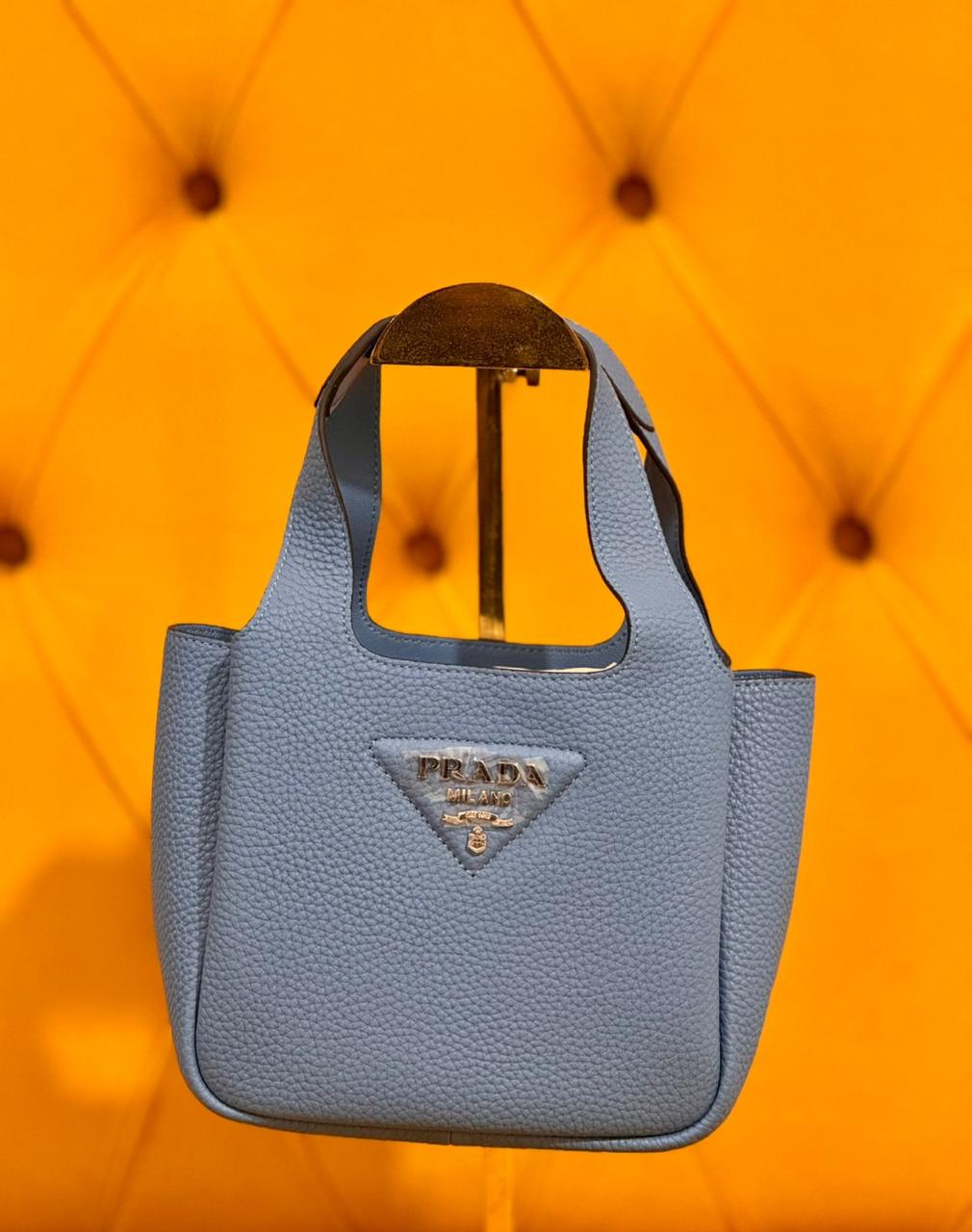 Ladies Prada bags Lilly Onlines