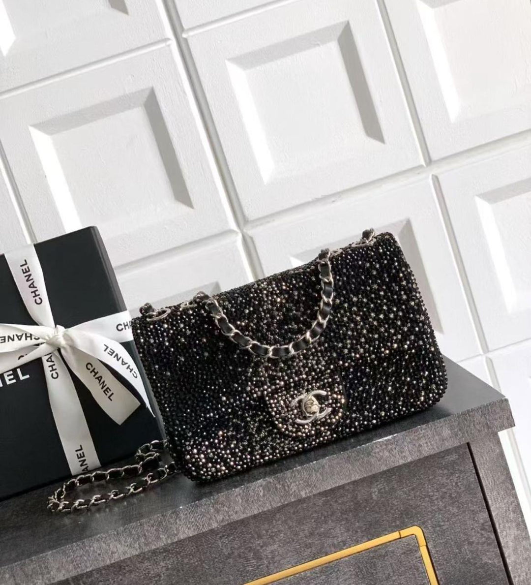 Ladies Chanel bags Lilly Onlines