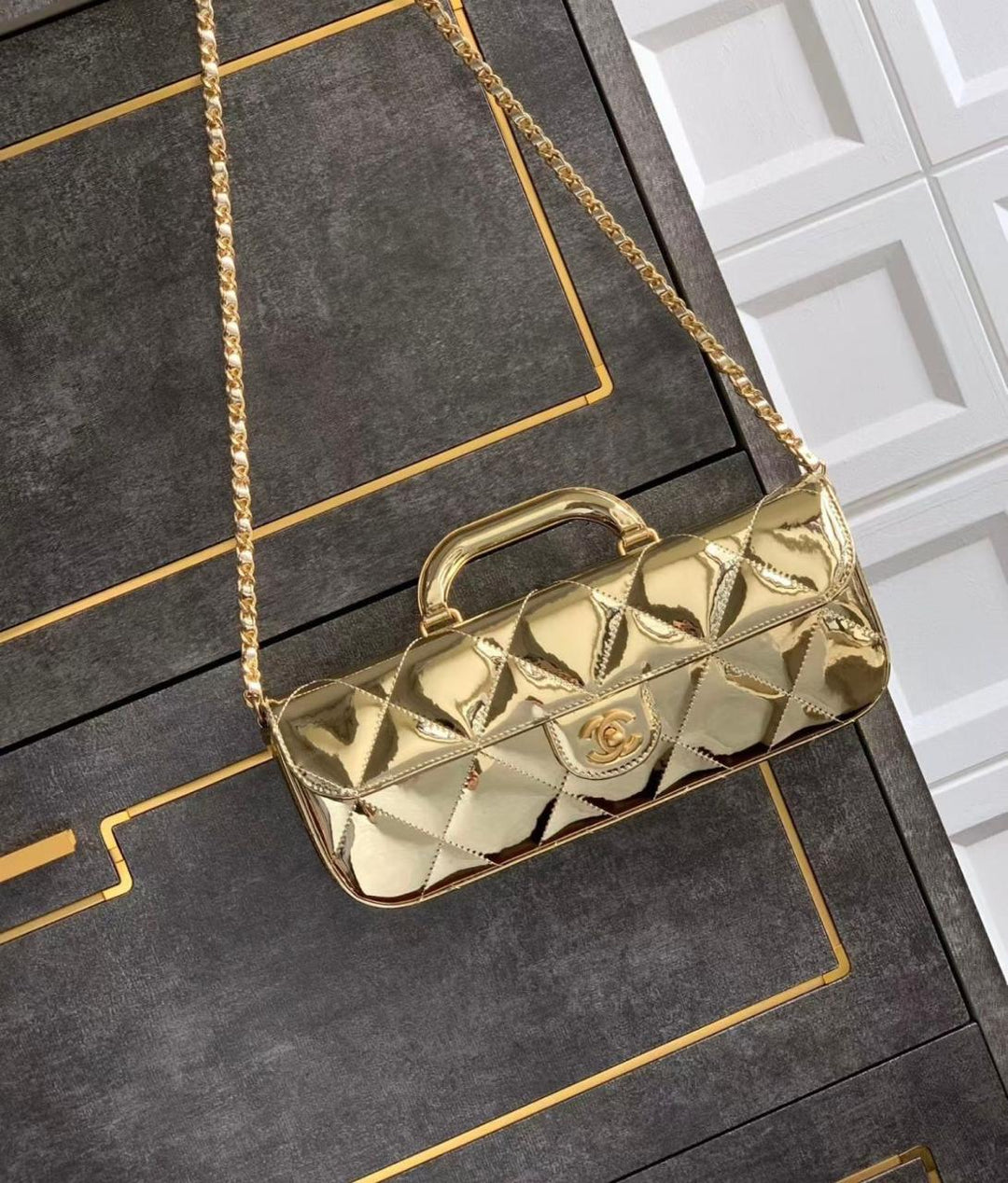 Ladies Chanel bags Lilly Onlines